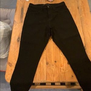 black skinny jeans